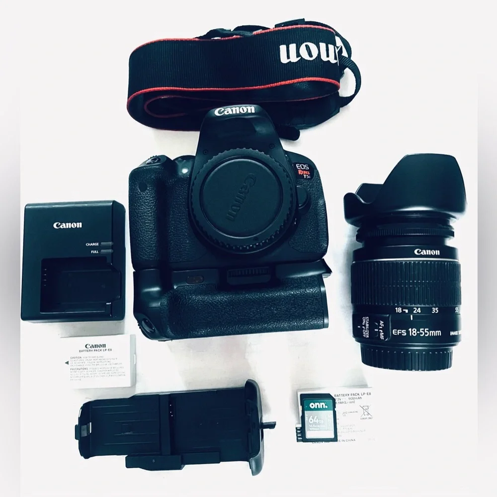 Canon EOS T5i 18.0MP DSLR Digital Camara Near Mint Conditions Great Working